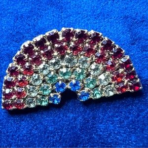 Vintage Bauer rainbow crystal brooch pin!